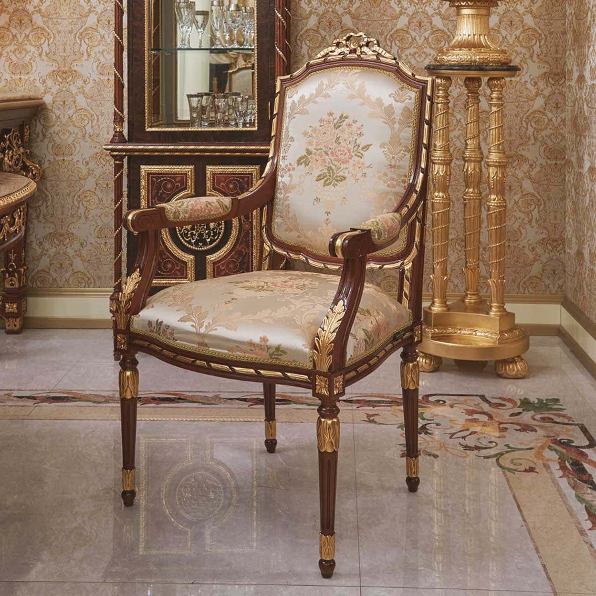 LUXURY DINING CHAIRS