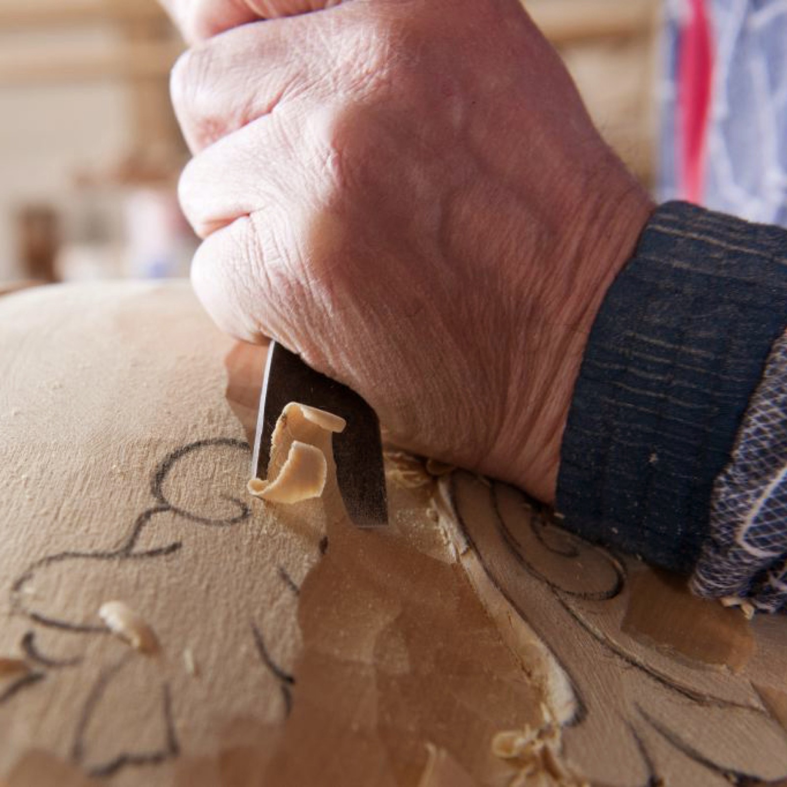 HANDMADE WOOD CARVING