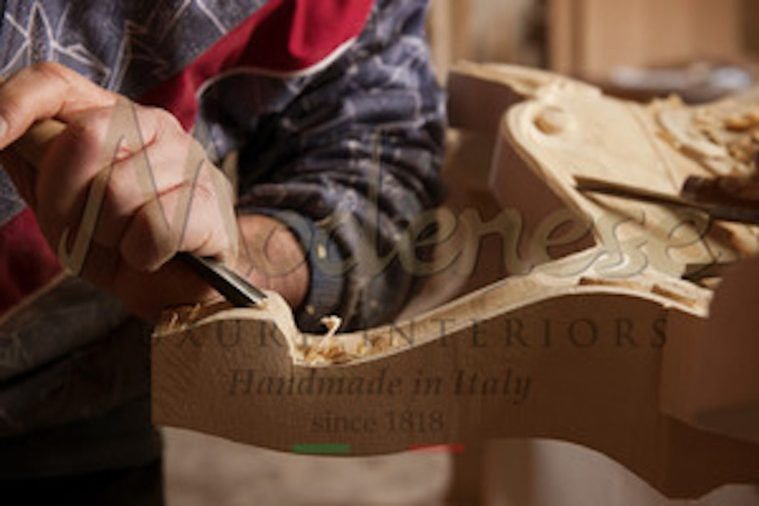 DETAILS OF TIMELESS CLASSIC INTERIOR